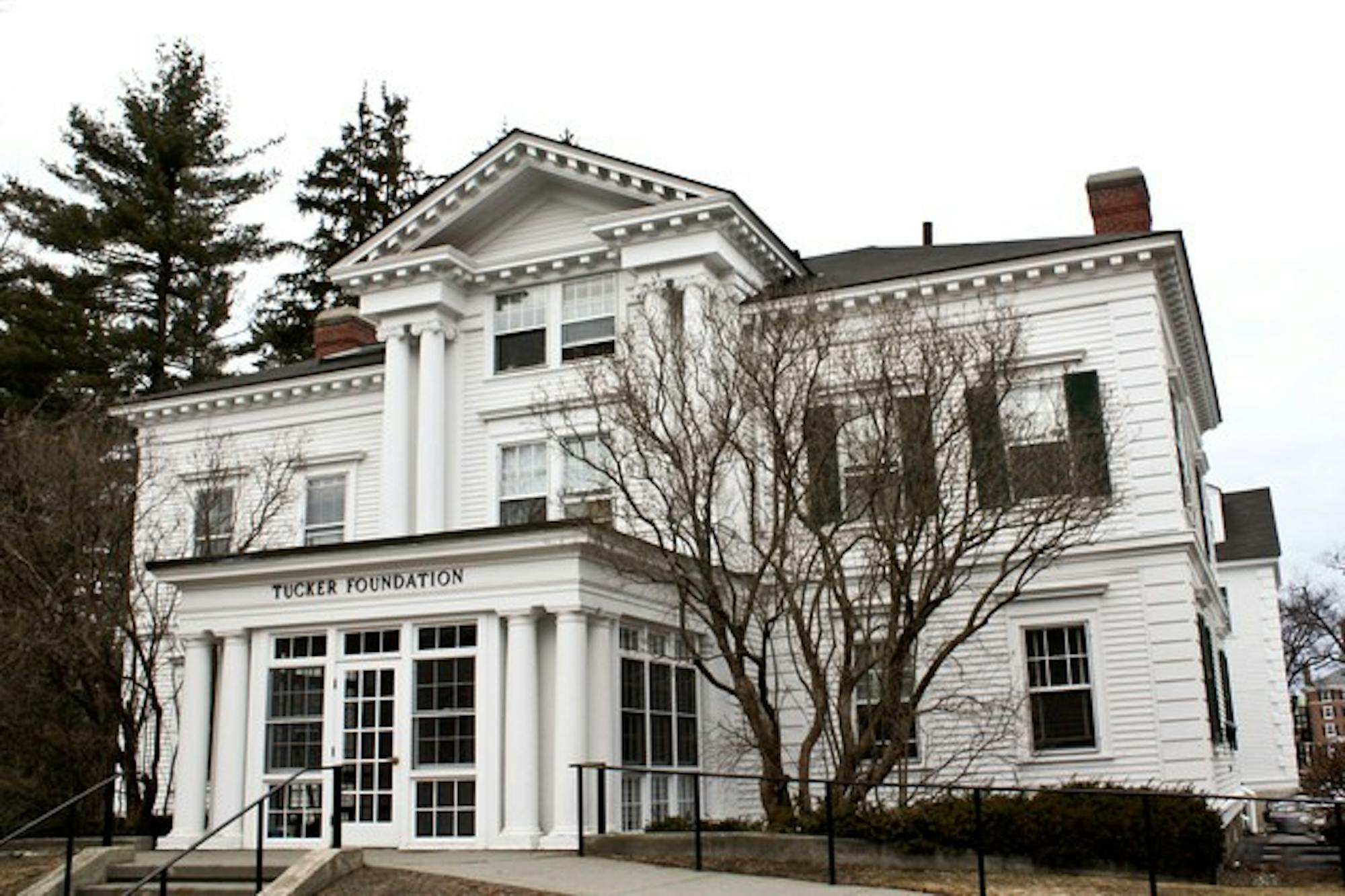 03.01.10.news.Tucker