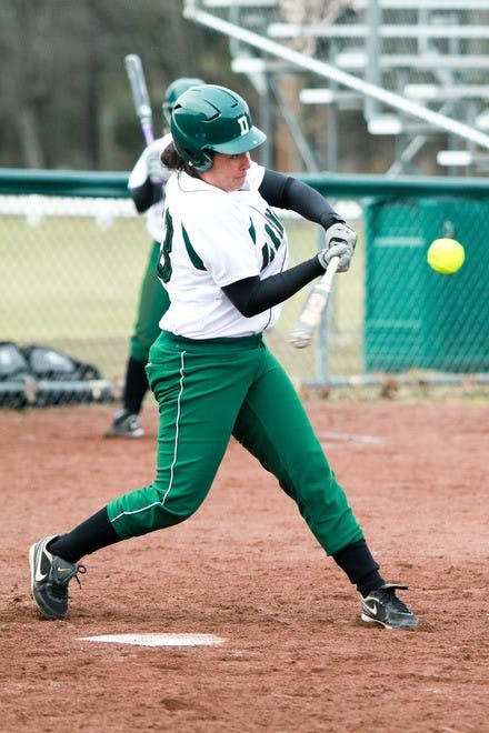 04.07.11.Sports.Softball