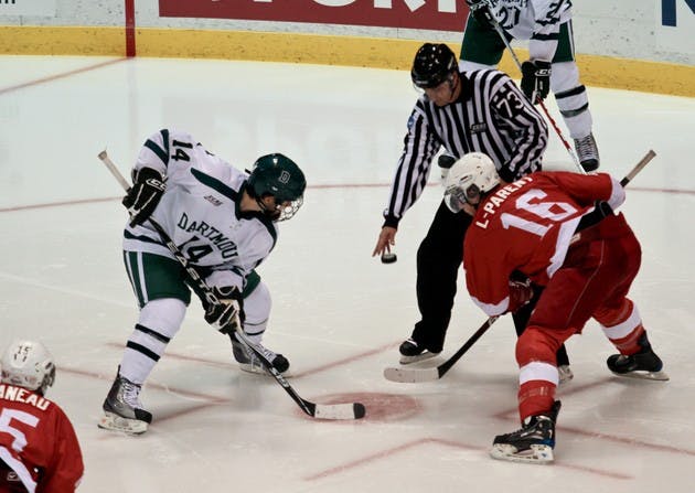 11.09.09.sports.mhockey