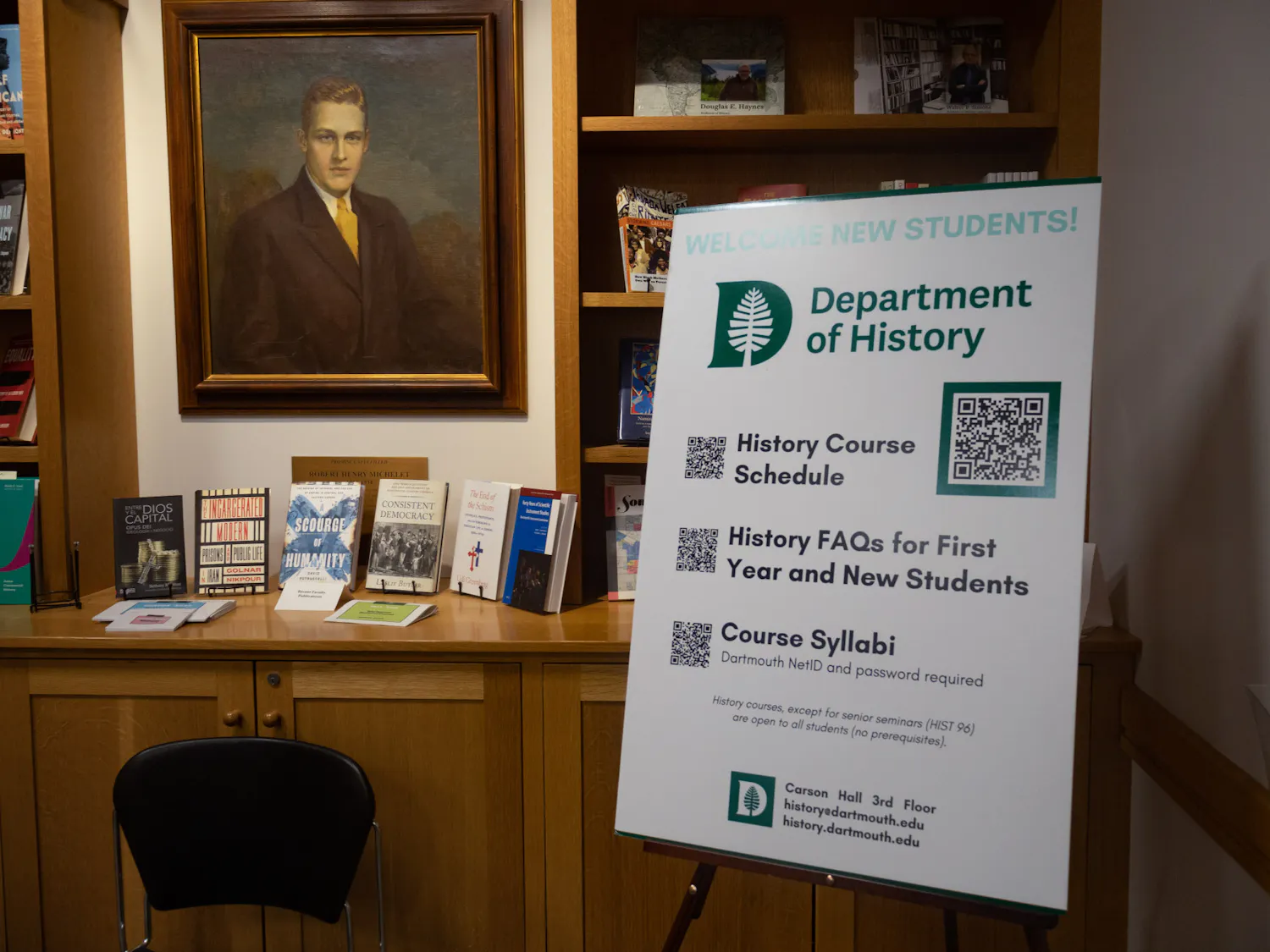 051126-elizabethray-historydept.jpg