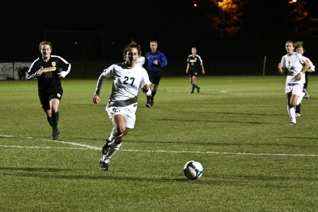 10.26.09.sports.wsoccer