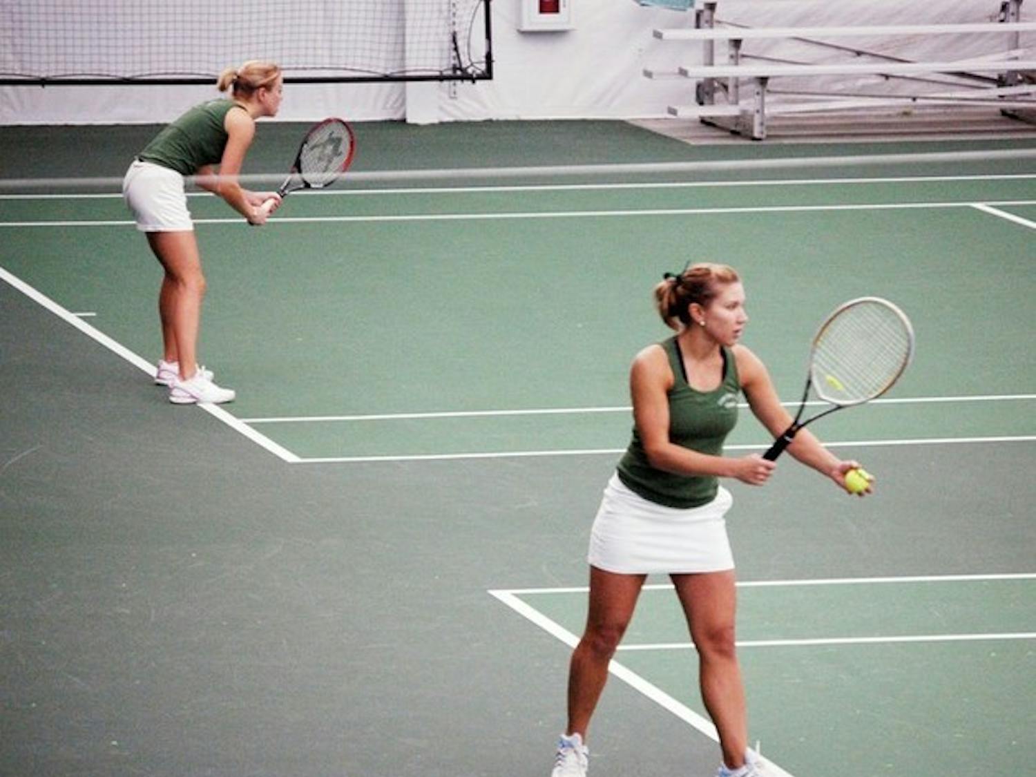 Kerry Snow '07 was perfect at No. 3 singles, posting straight-set wins over her Columbia and Cornell opponents.