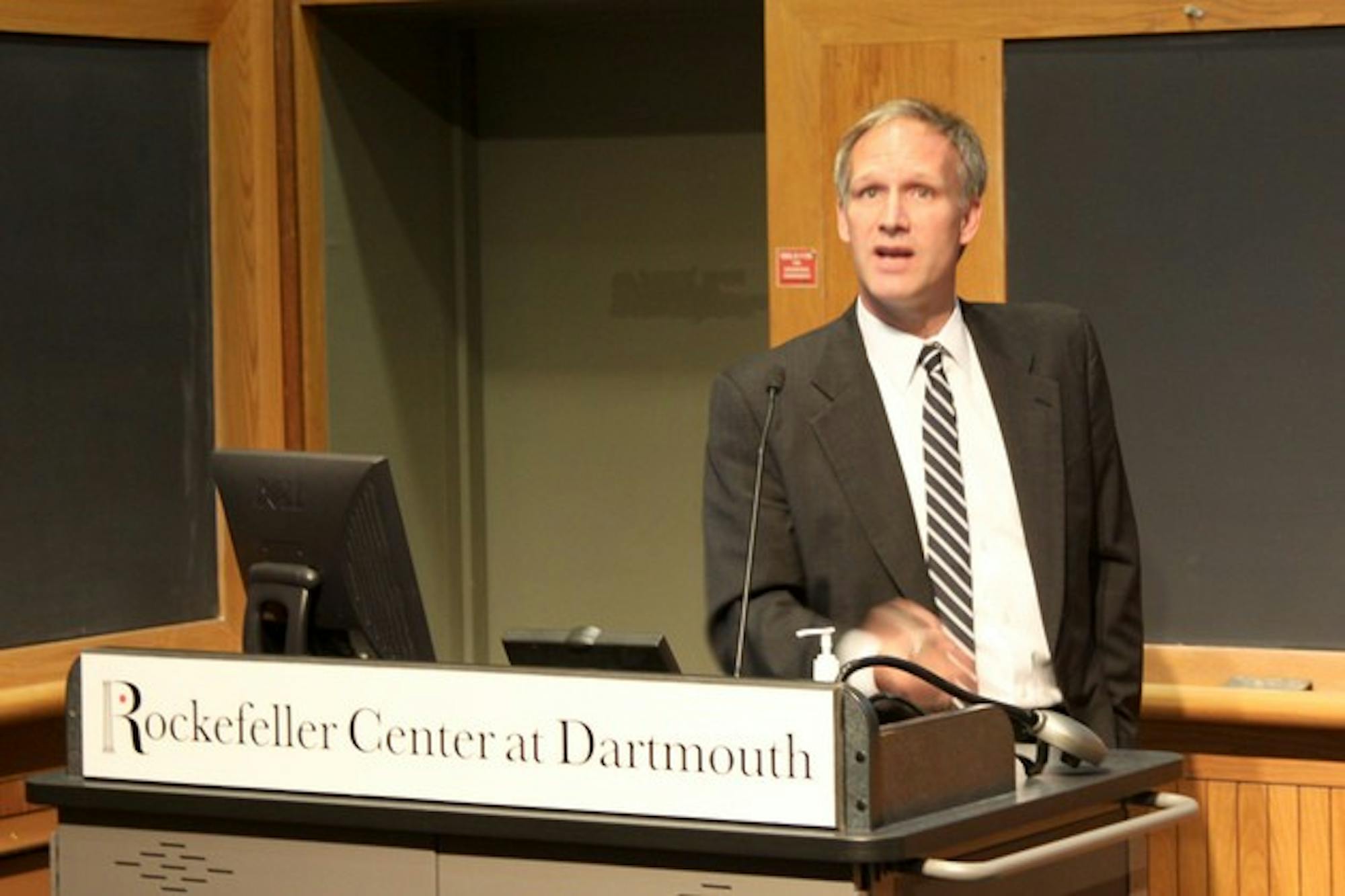 10.06.10.news.NHbudget