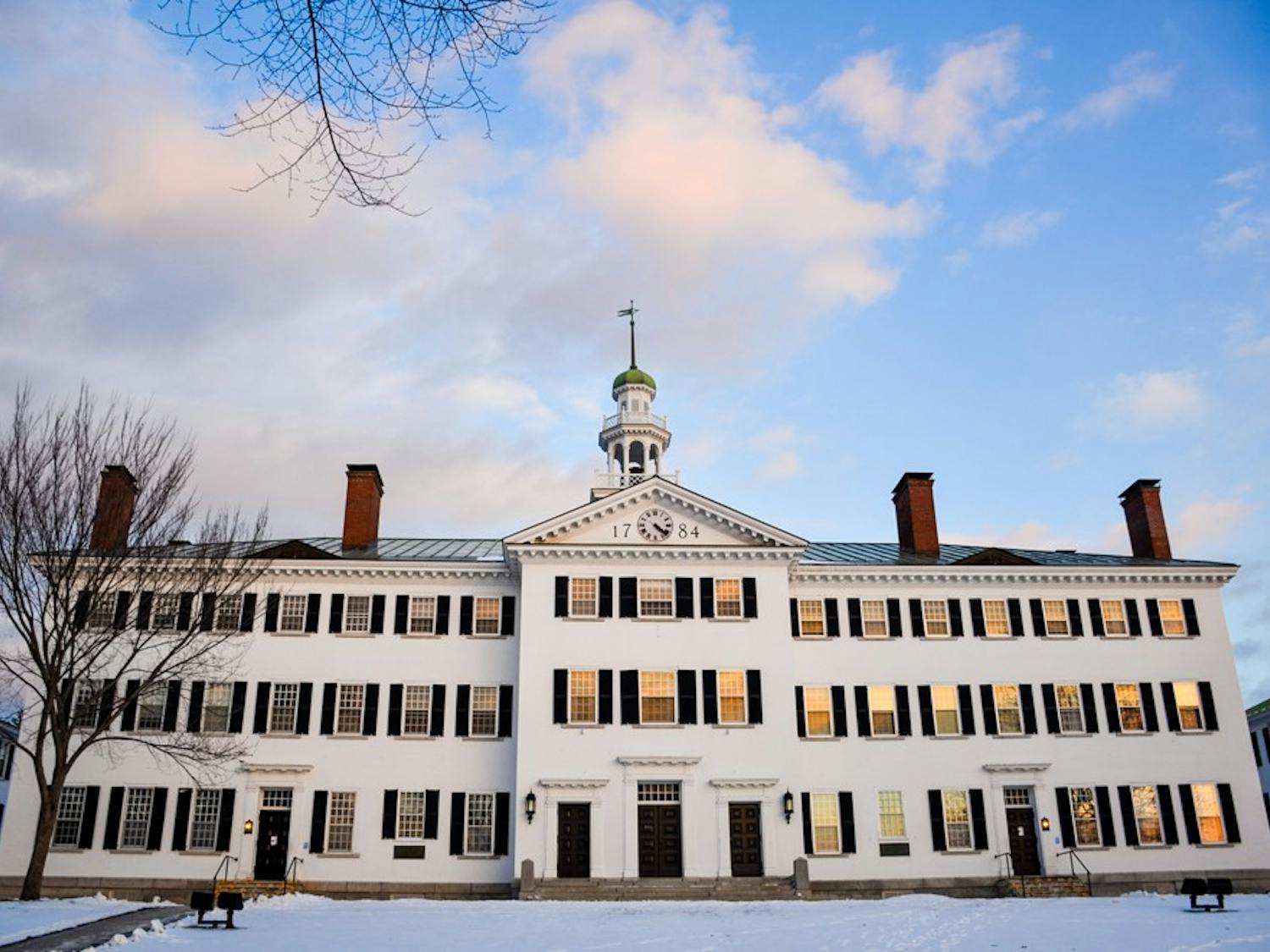dartmouth-hall-for-04022021.jpg