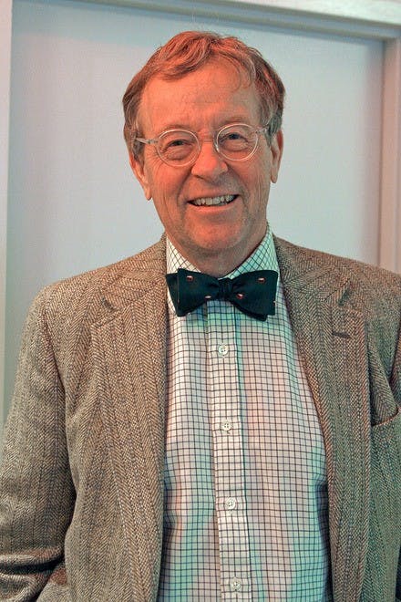 4.2.13.news.DHMCtrustee