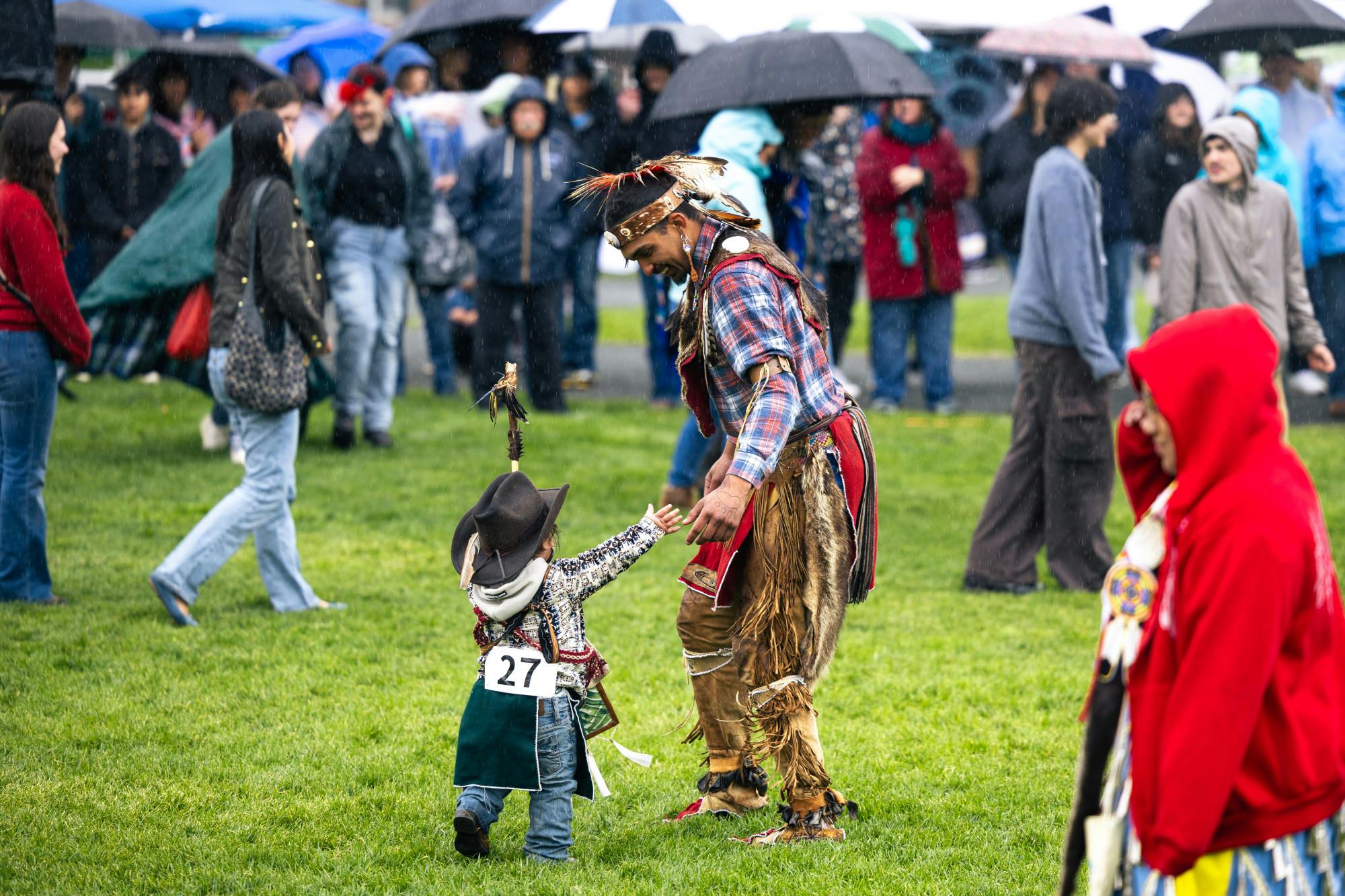 050826-Powwow-SeanHughes-1.jpg