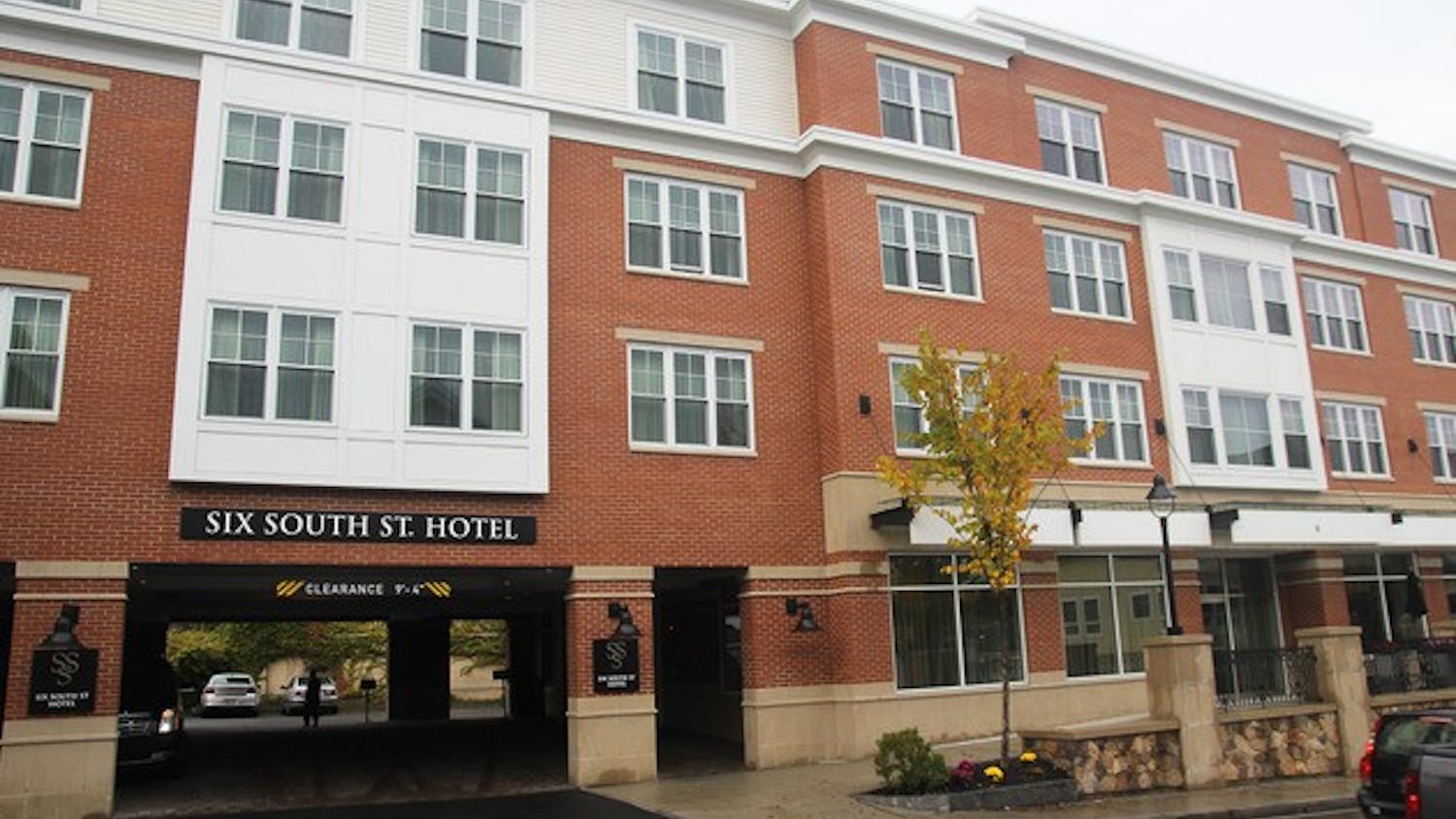 10.01.12.news.hotels