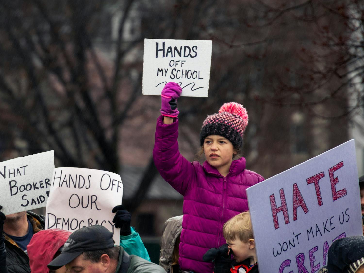 handsOffProtest 4-5-25-5.jpg