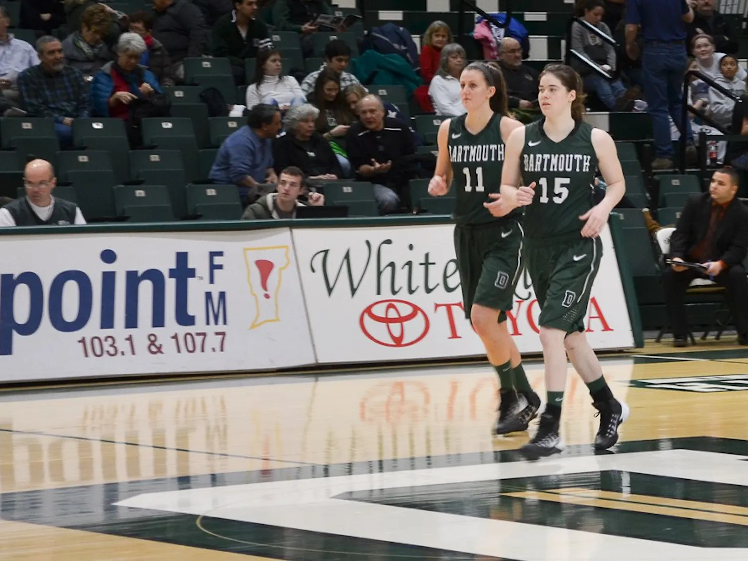 01.12.15.sports.womens.basketball