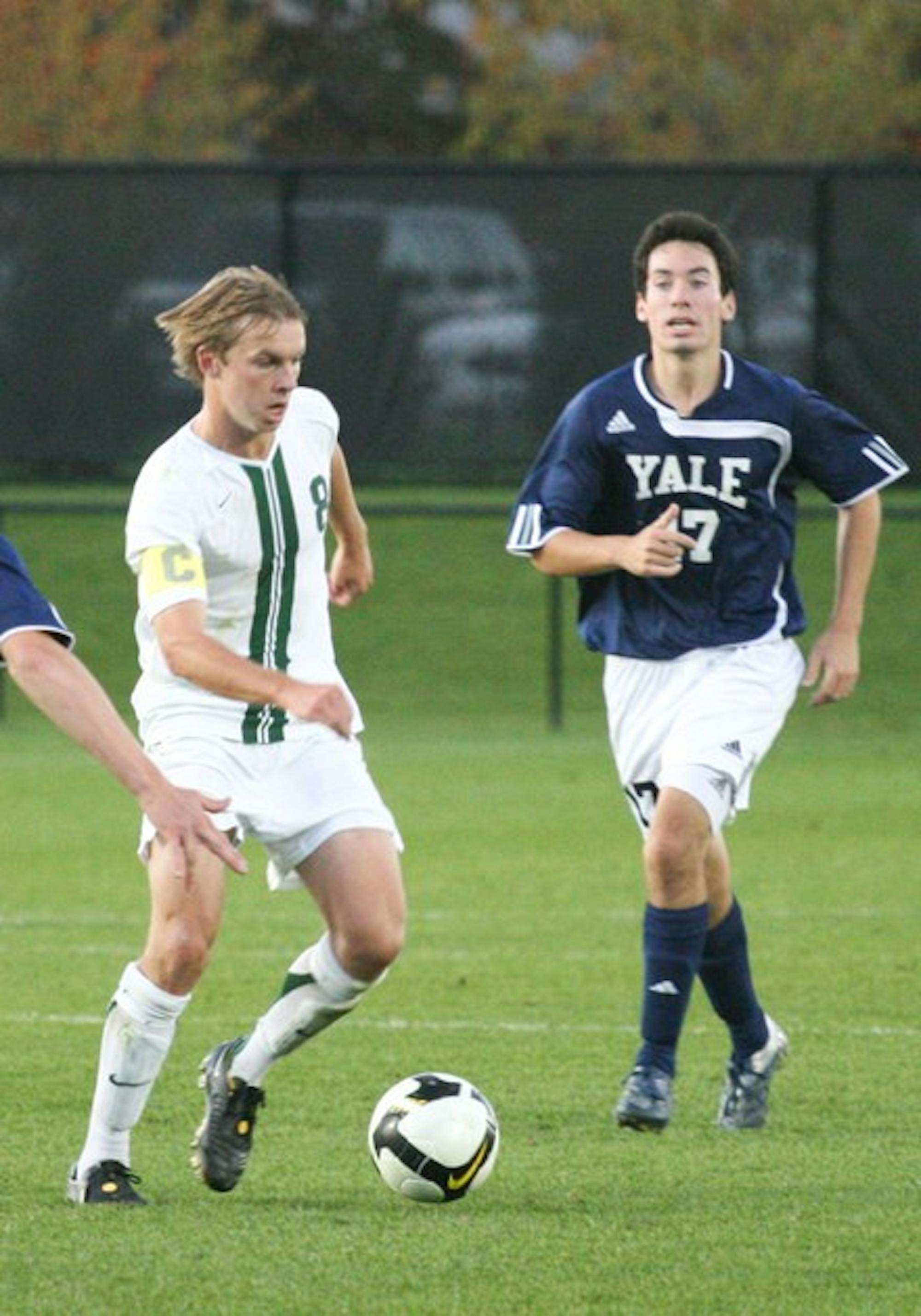 Captain Craig Henderson '09 was unanimously chosen as Ivy League Player of the Year. He is the first Dartmouth player to win the award since 1992.