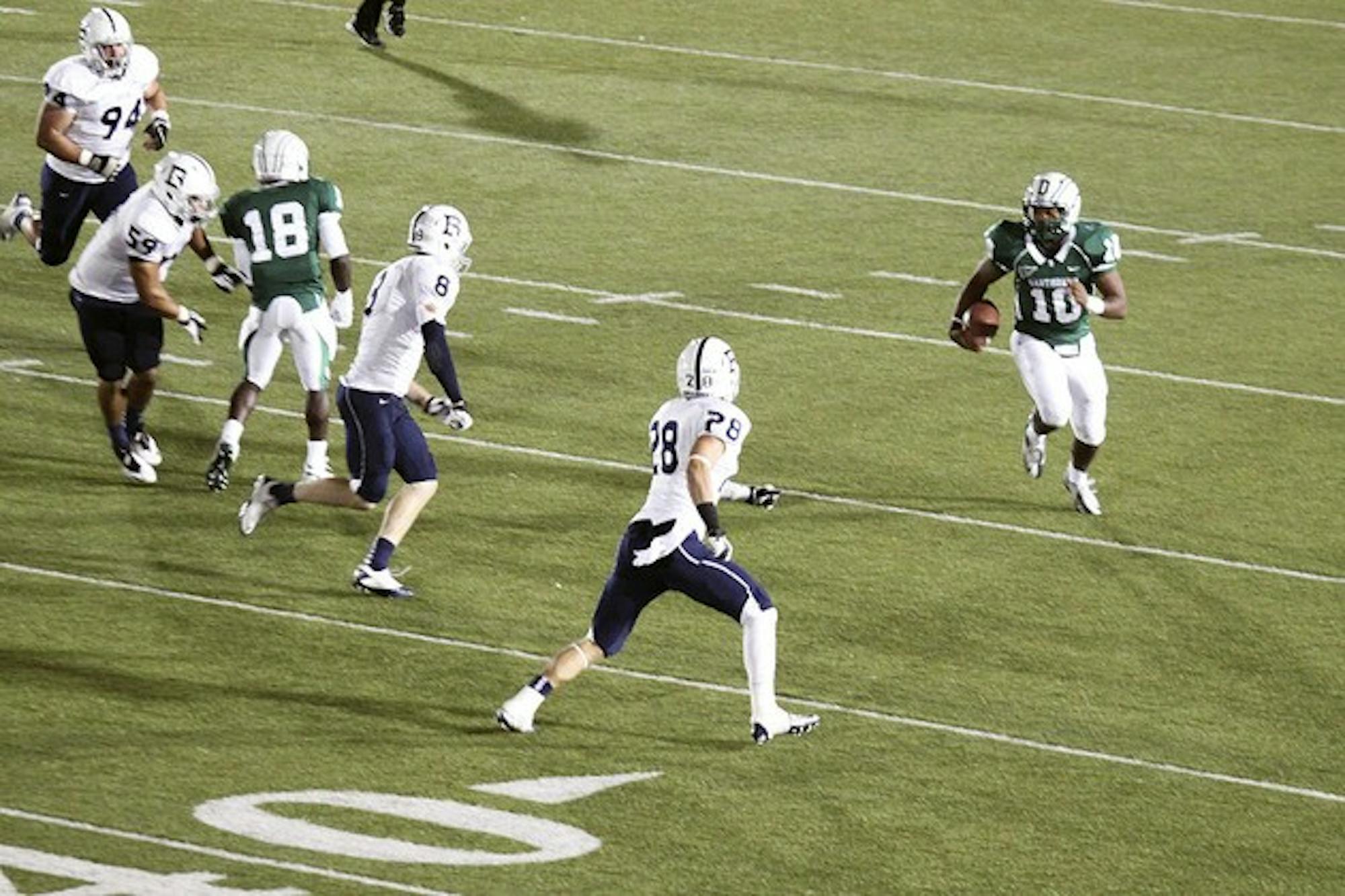 Dalyn Williams '16 had five carries for nine yards and two completions for five yards in Dartmouth's 35-7 victory over Butler on Saturday.