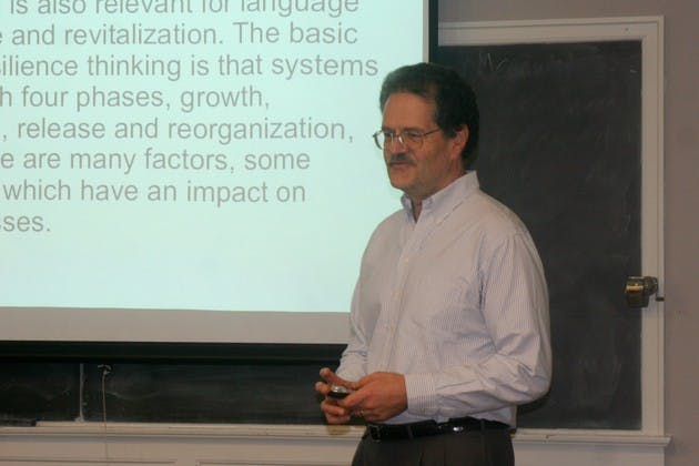 04.07.10.news.linguistics_alica zhao