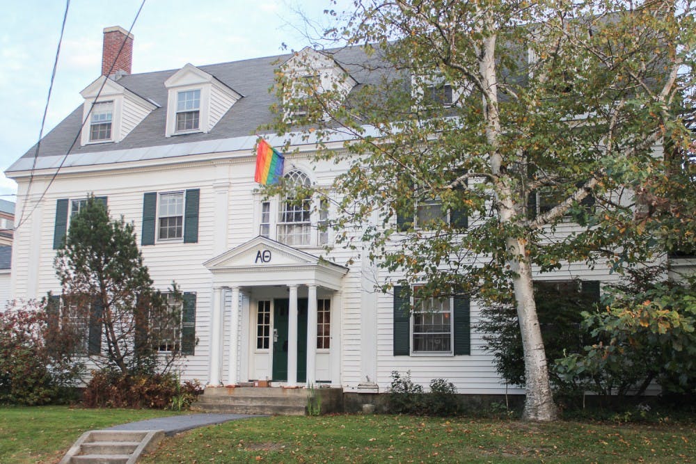 10.07.13.news.coedrush