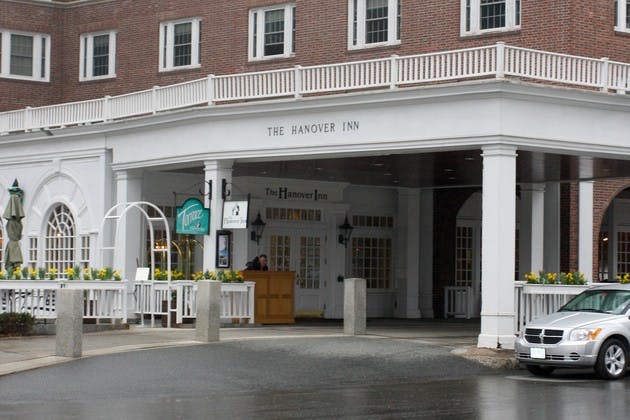 04.08.10.news.hanoverinn_Jen Argote