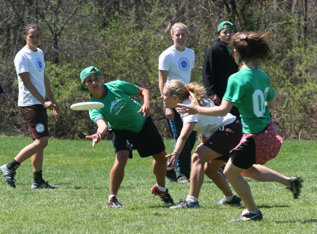 The women's ultimate Frisbee team, 