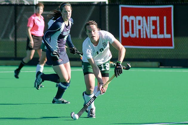 10.08.10.sports.fieldhockey