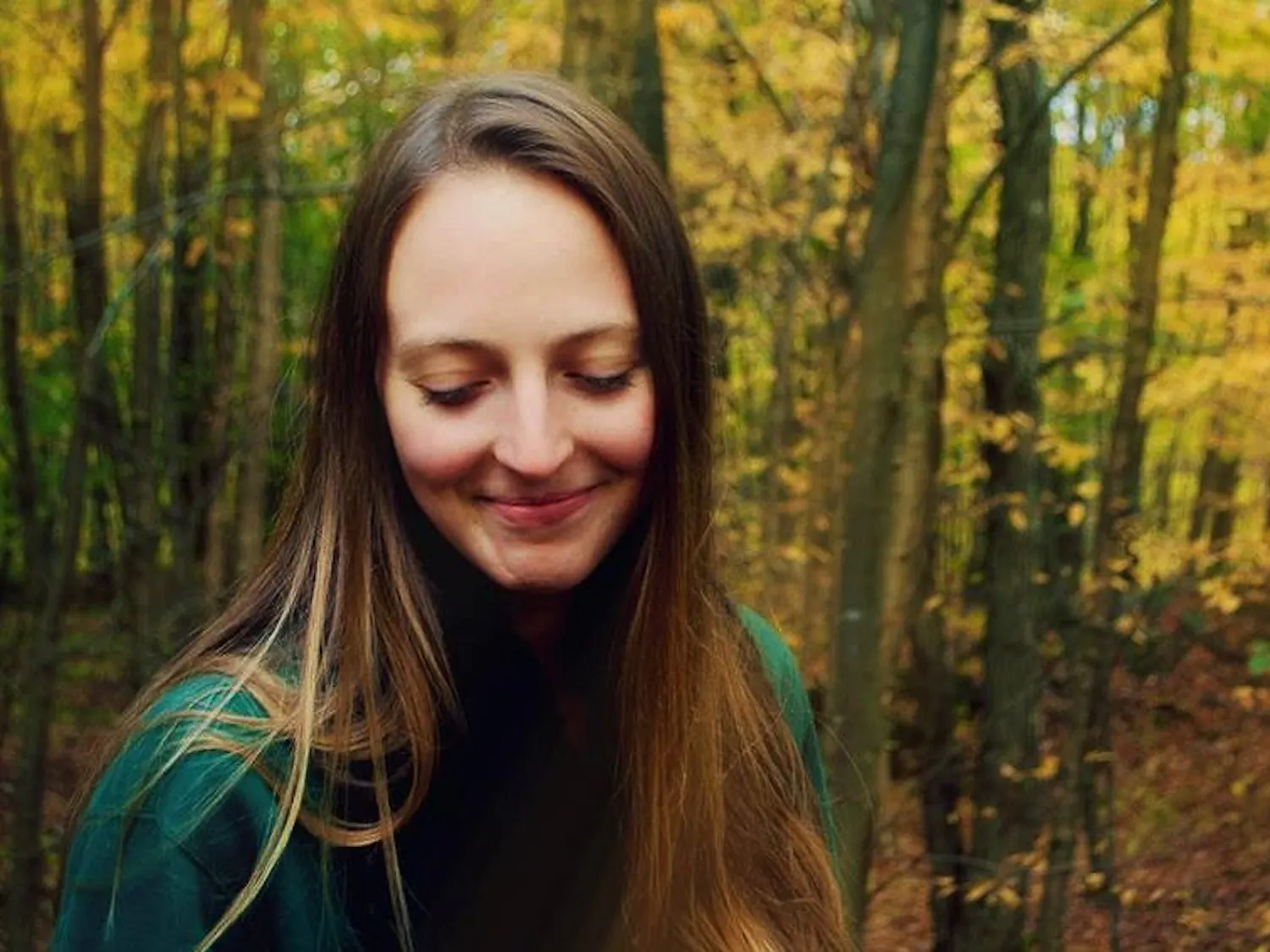 01.09.15.mirror.lauren.harris