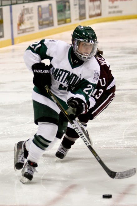 02.07.11.sports.whockey