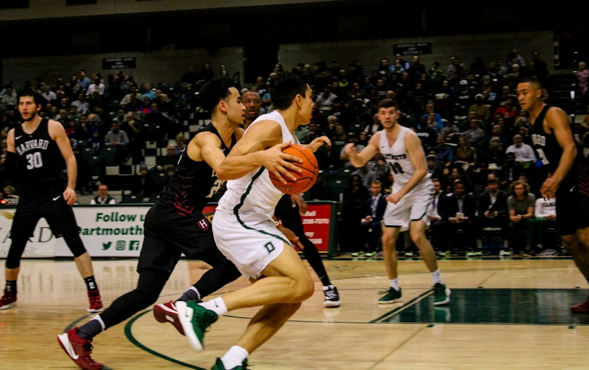2-3-20-sports-mensbasketball-lonagirardin