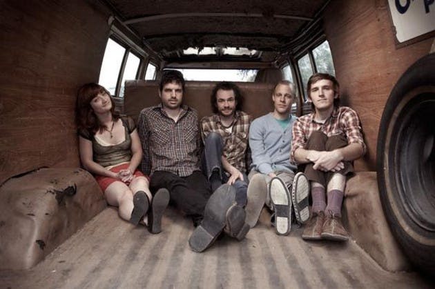 Au will open for the Dodos at Friday Night Rock.