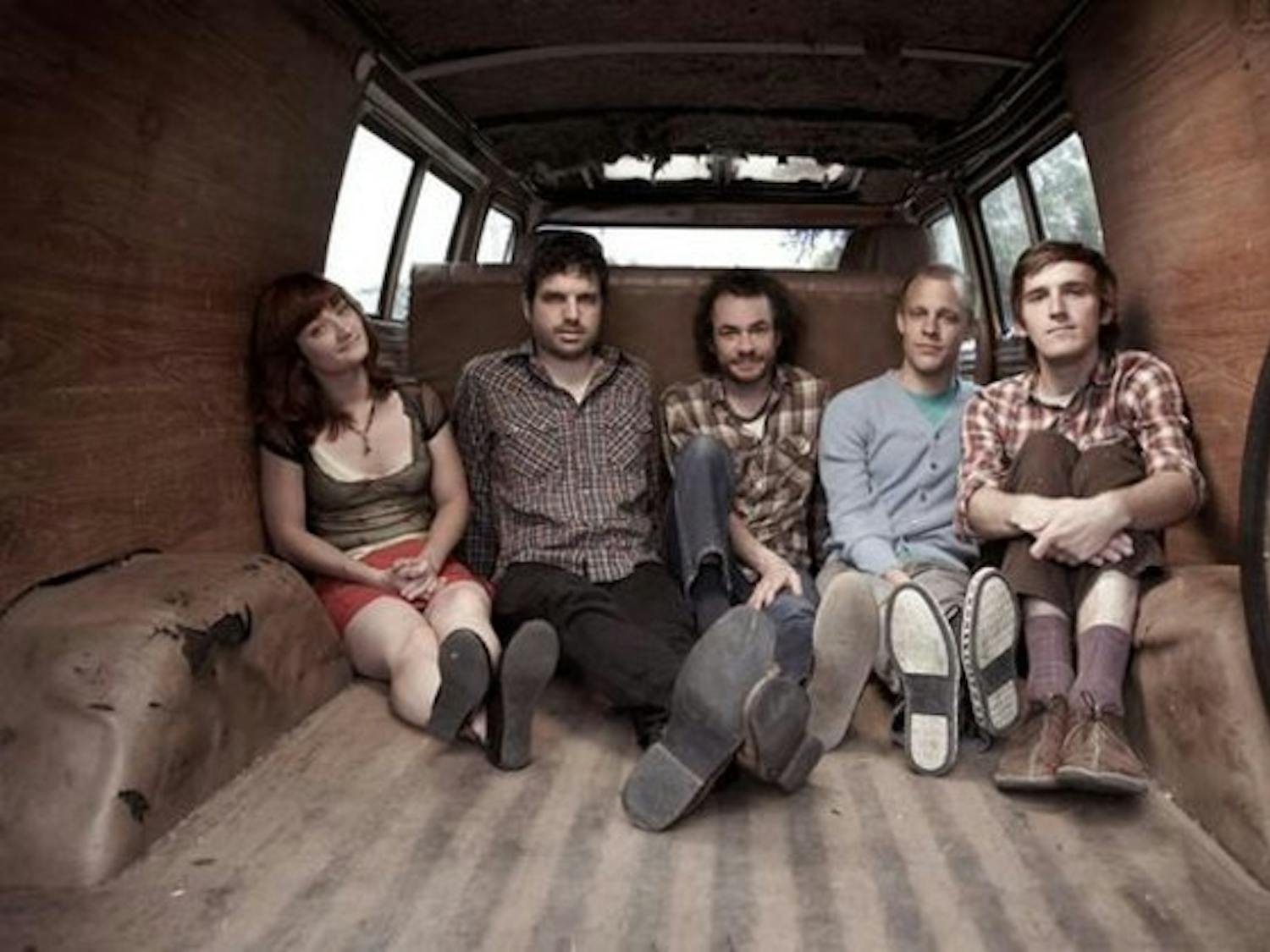 Au will open for the Dodos at Friday Night Rock.