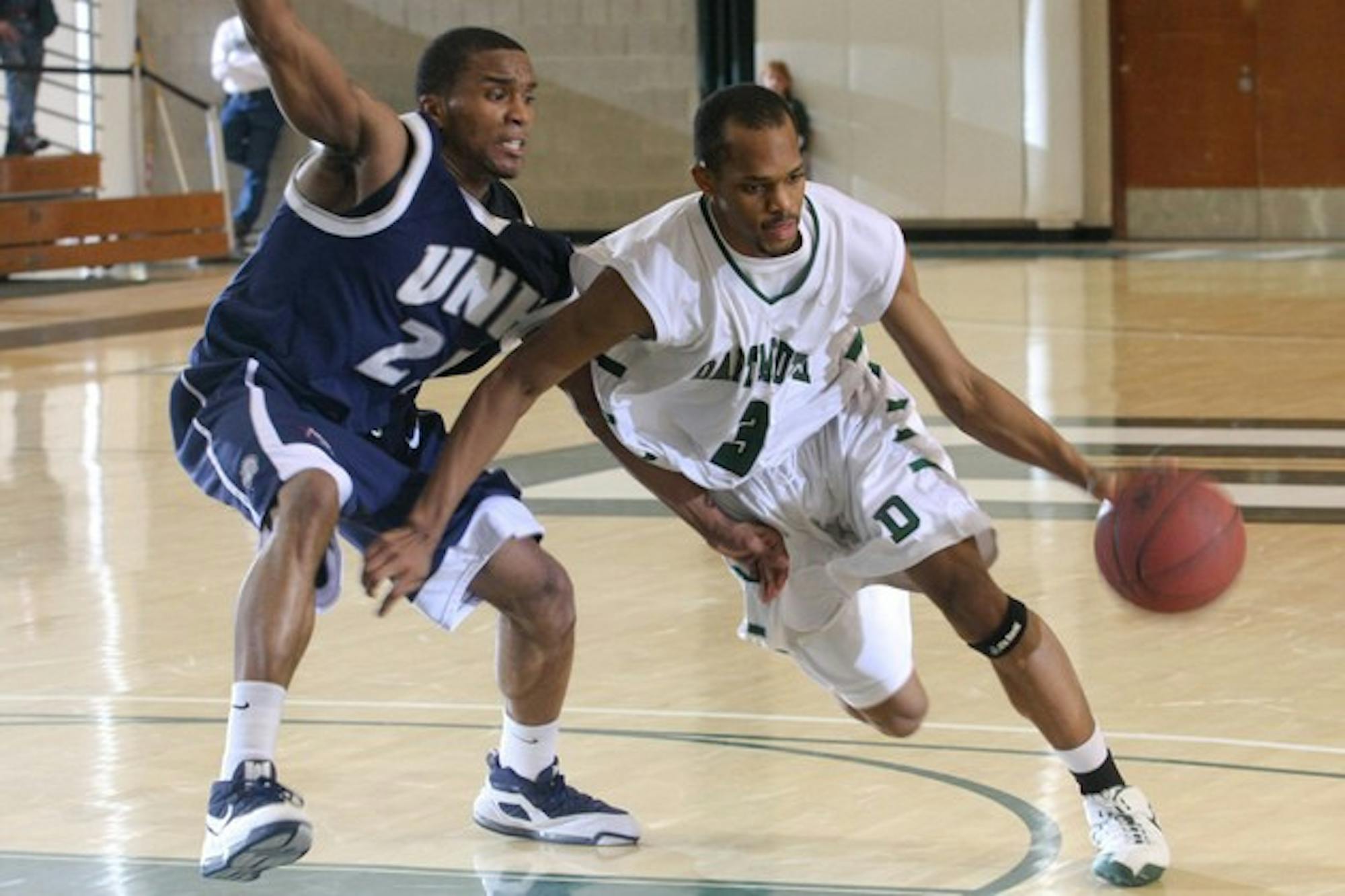 Ronnie Dixon '11 had two points and four rebounds in Dartmouth's 68-59 loss to the University of New Hampshire.