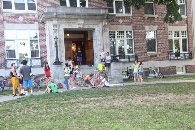 08.21.12.news.hcroo_clairegroden