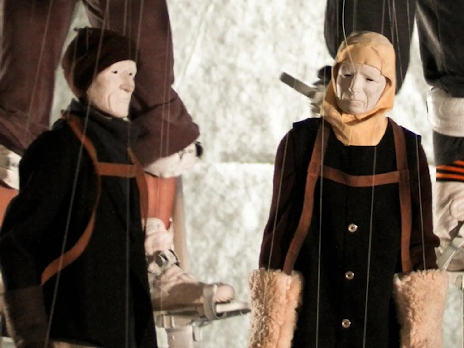 09.29.11.arts.phantom.vert