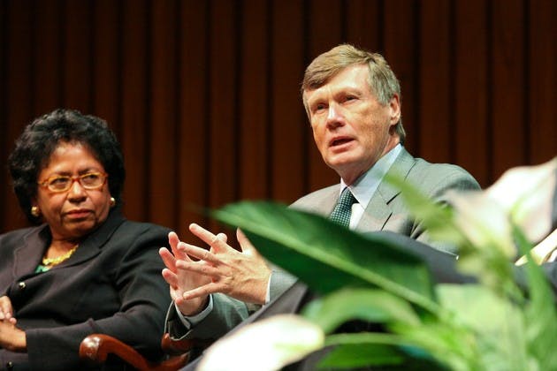 11.06.09.news.haldeman