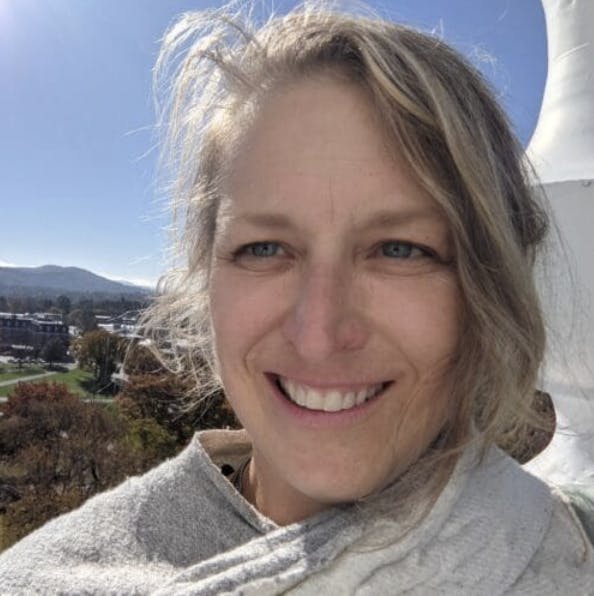 Jennie Chamberlain pix.png