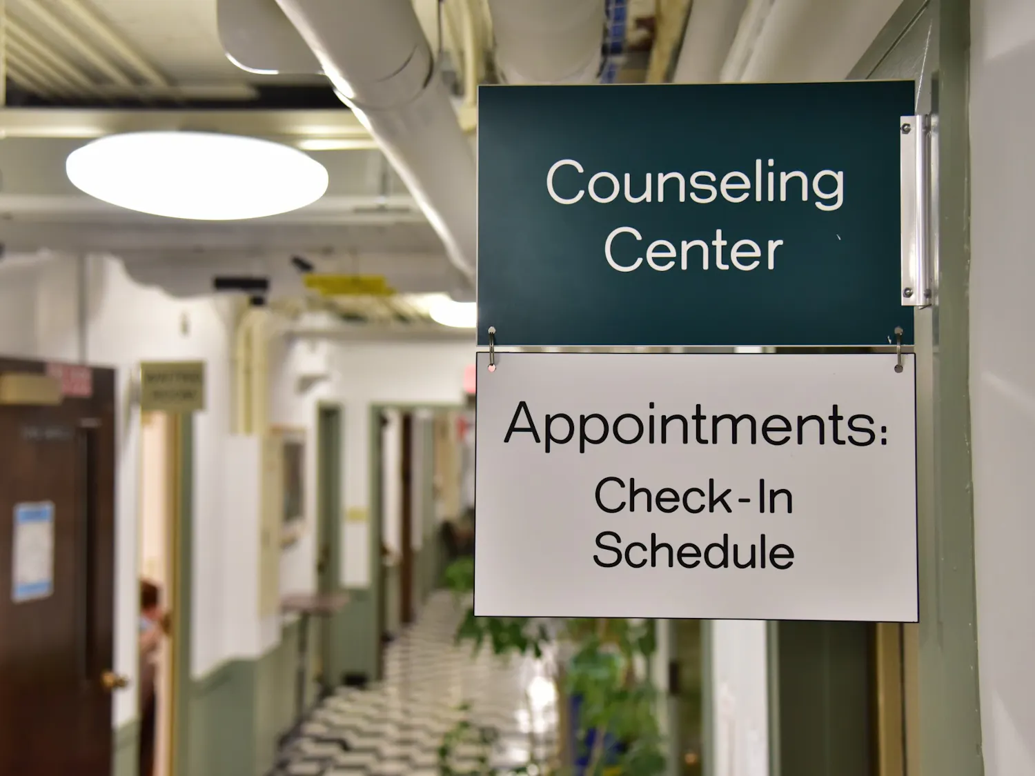 11.12.21_counselingcenter_BeamL.jpg