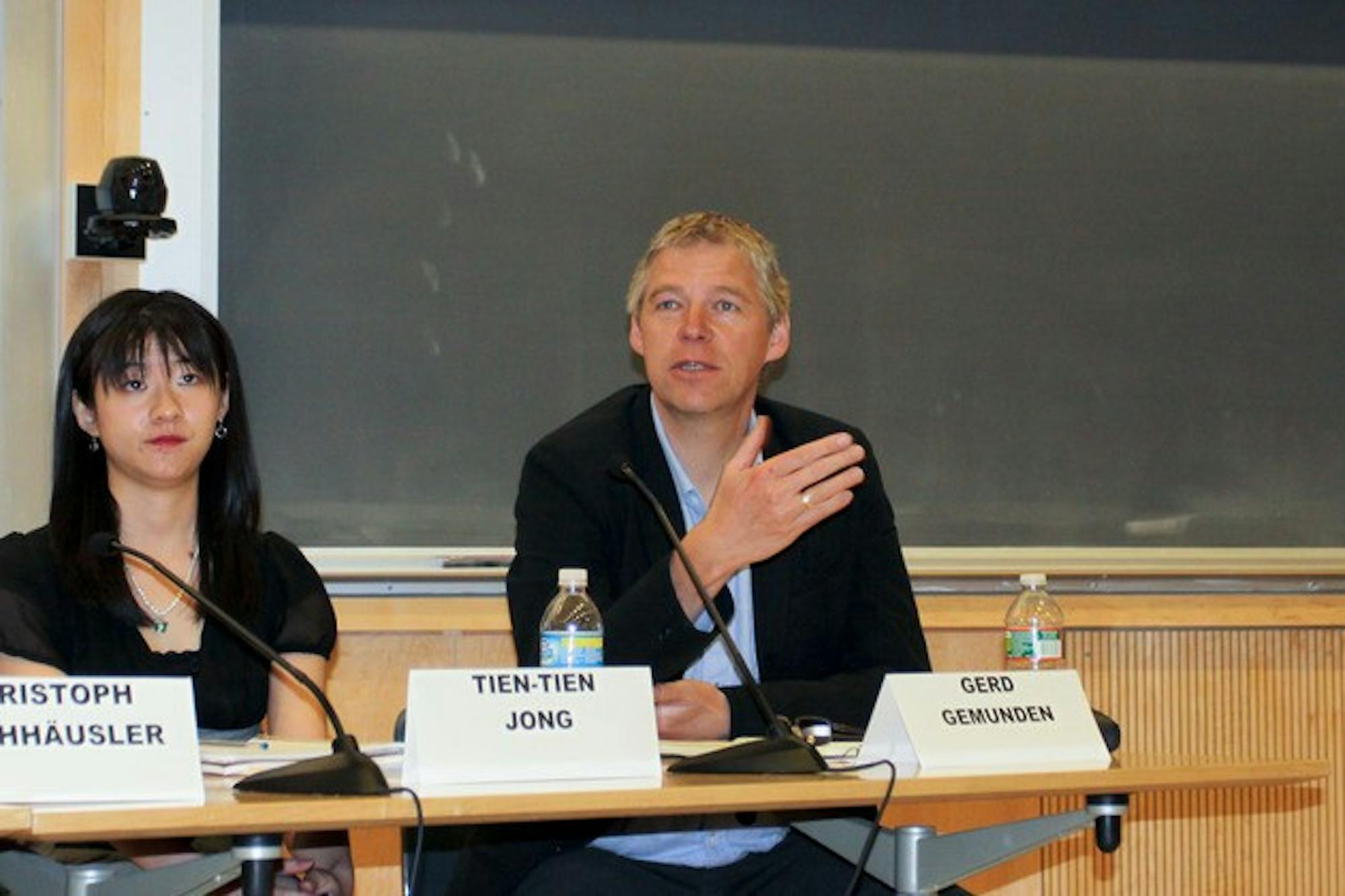 05.16.11.arts.Panel
