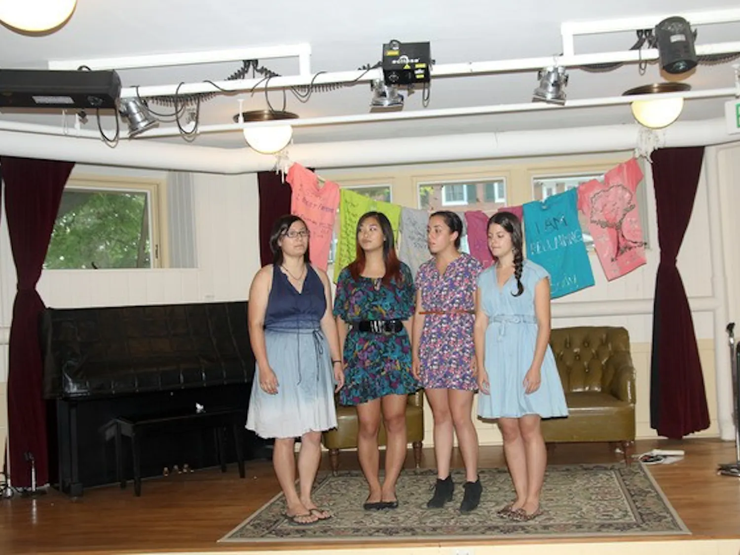 08.21.12.arts.sapa_clairegroden