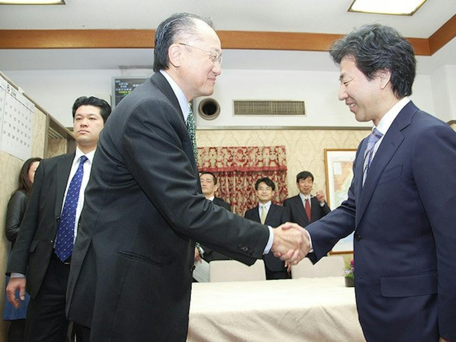 College President Jim Yong Kim met with the Japanese finance minister as part of his worldwide tour to garner support from key World Bank countries.