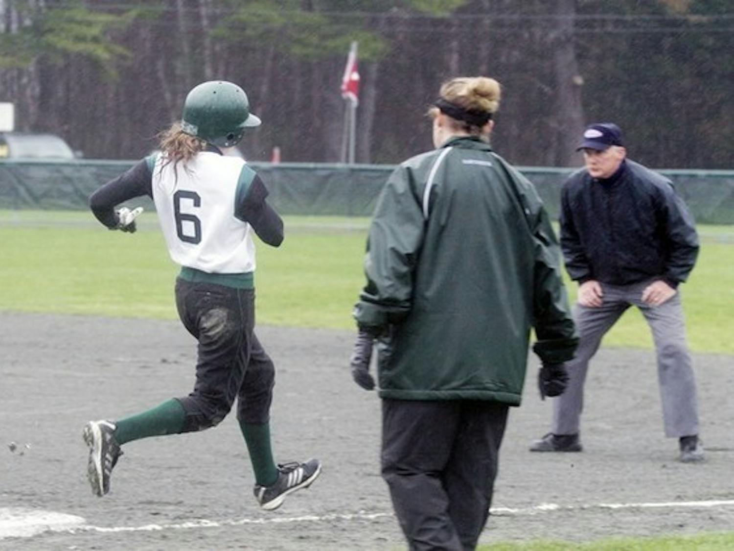 Second baseman Sarah Bankoff '08 recorded four hits in just six at-bats in the Big Green's doubleheader sweep of Yale on Saturday.