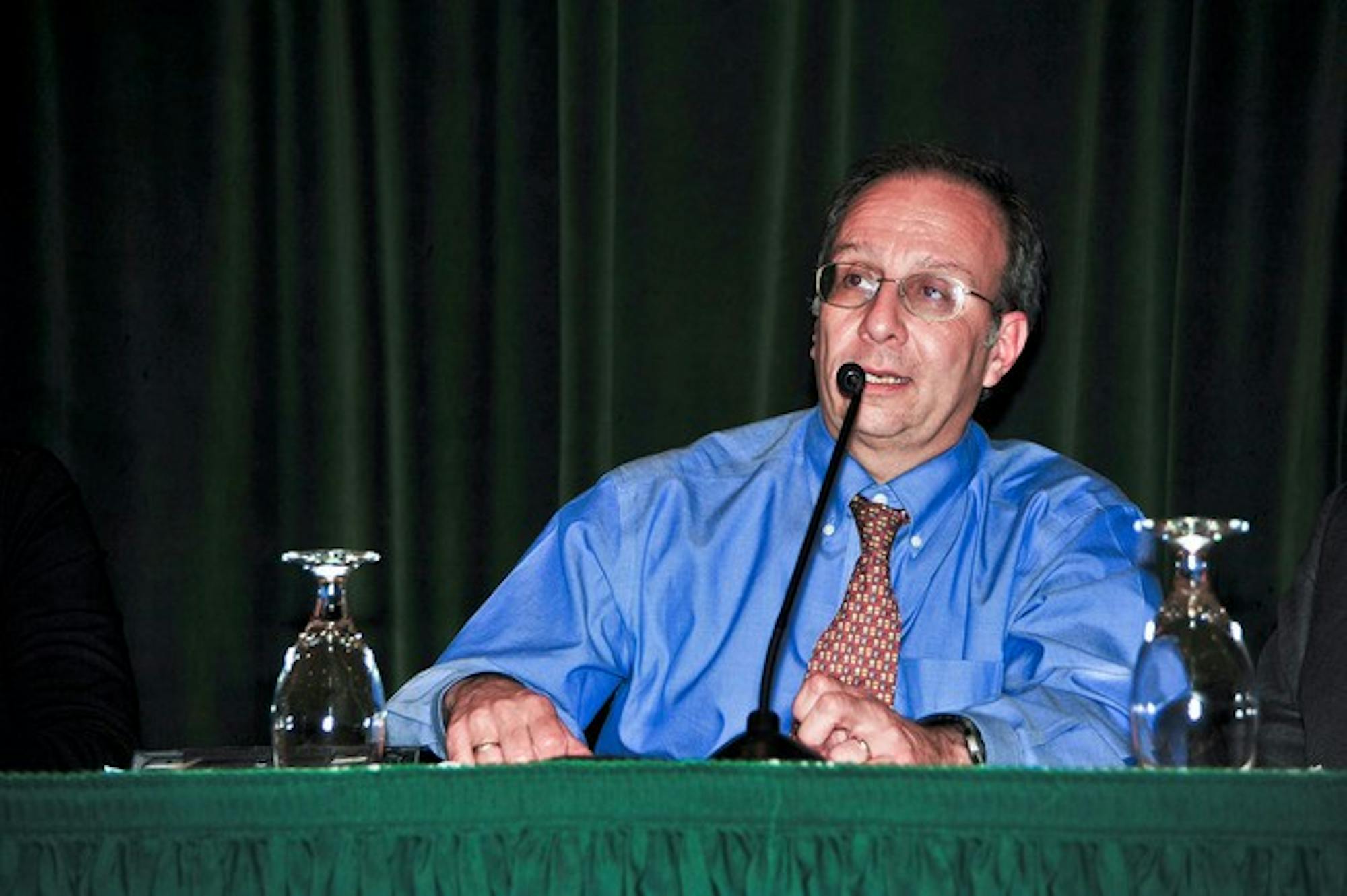 10.25.11.news.panel1