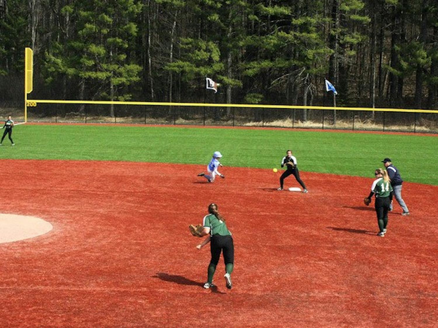 The softball team managed only four total hits during its doubleheader against the State University of New York at Albany, dropping both games, 4-0.