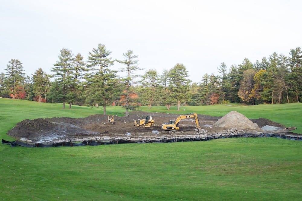 10-29-14-news-golfcourse-danny-kim