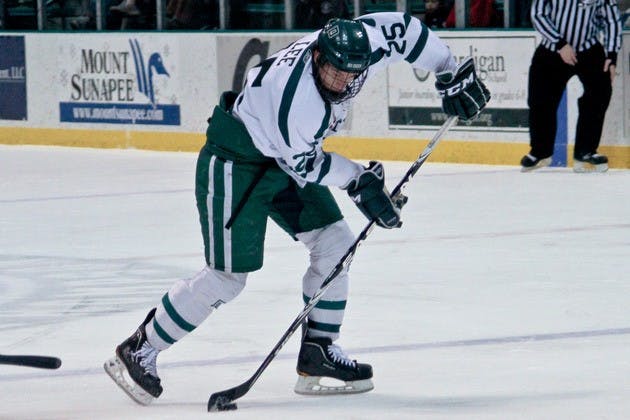 10.20.11.sports.hockey