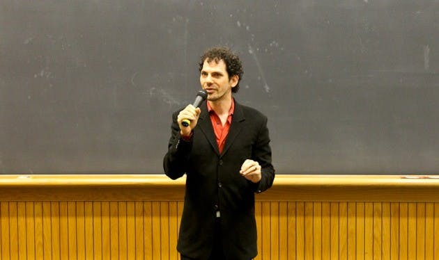 07.20.12.news.ellsberg_chelseaestevez