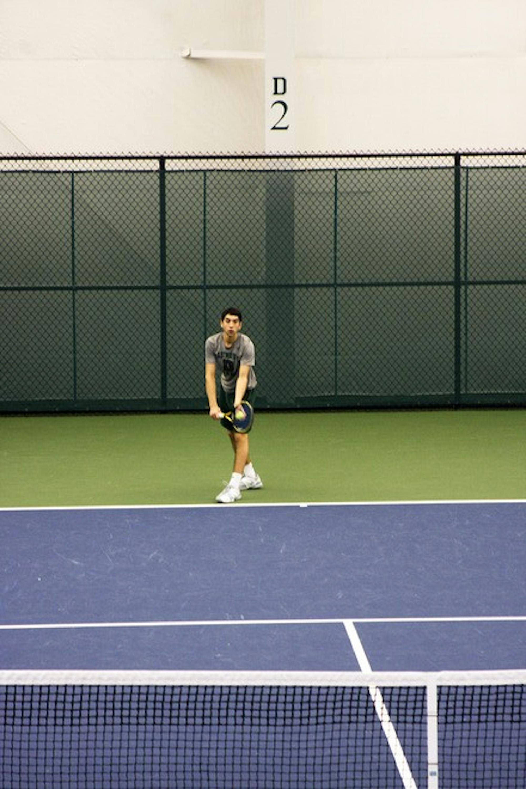 The men's tennis team heads into its first Ivy League matches of the season next weekend with a seven-game winning streak.