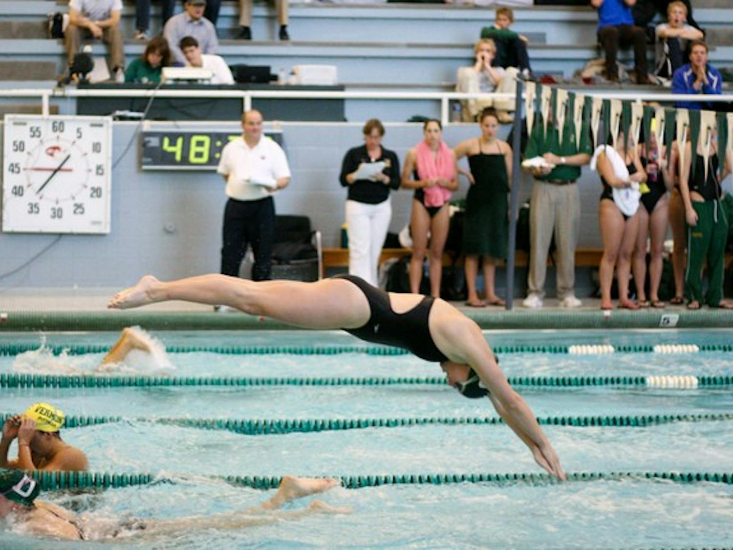The Big Green women's swimming and diving team defeated Vermont 168-132 in Hanover this weekend.