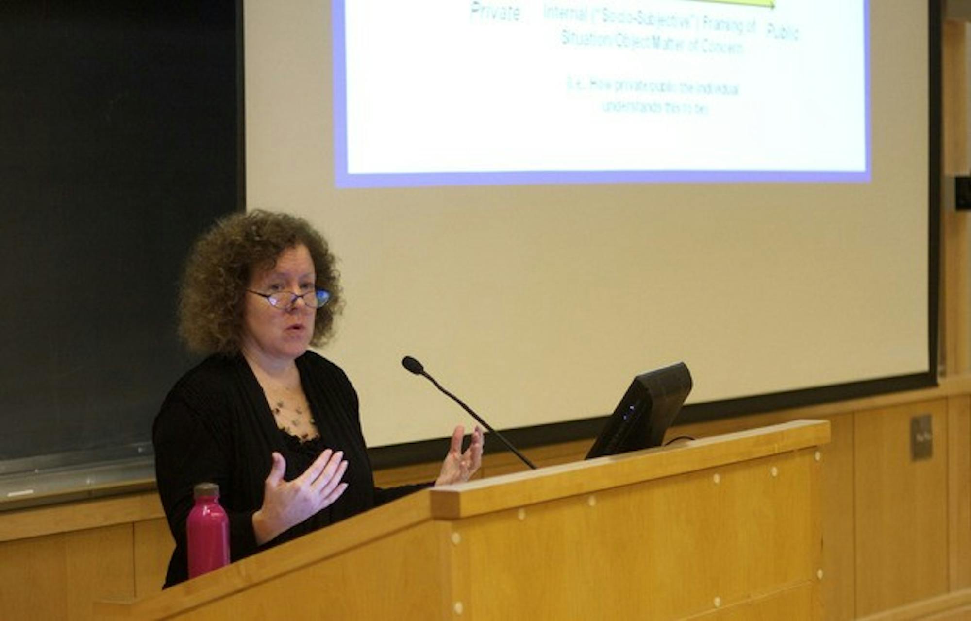 Illinois Institute of Technology sociology professor Christena Nippert-Eng discussed privacy and information sharing in a Wednesday lecture.