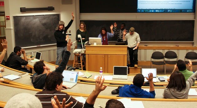 Student Assembly votes to fund a 