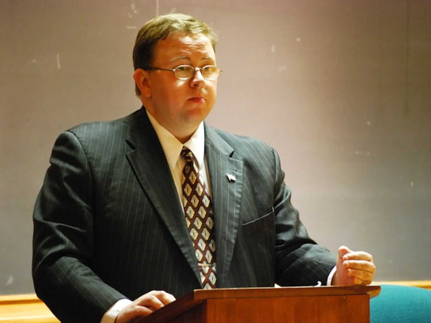 Grant Bosse '94 will compete in the Republican primary to determine who will challenge Rep. Paul Hodes '72, D--N.H. in the fall.