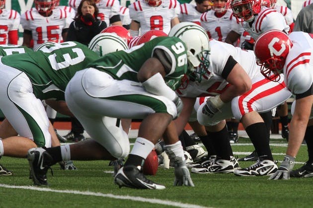 05.12.10.sports.football_ larissa cespedes