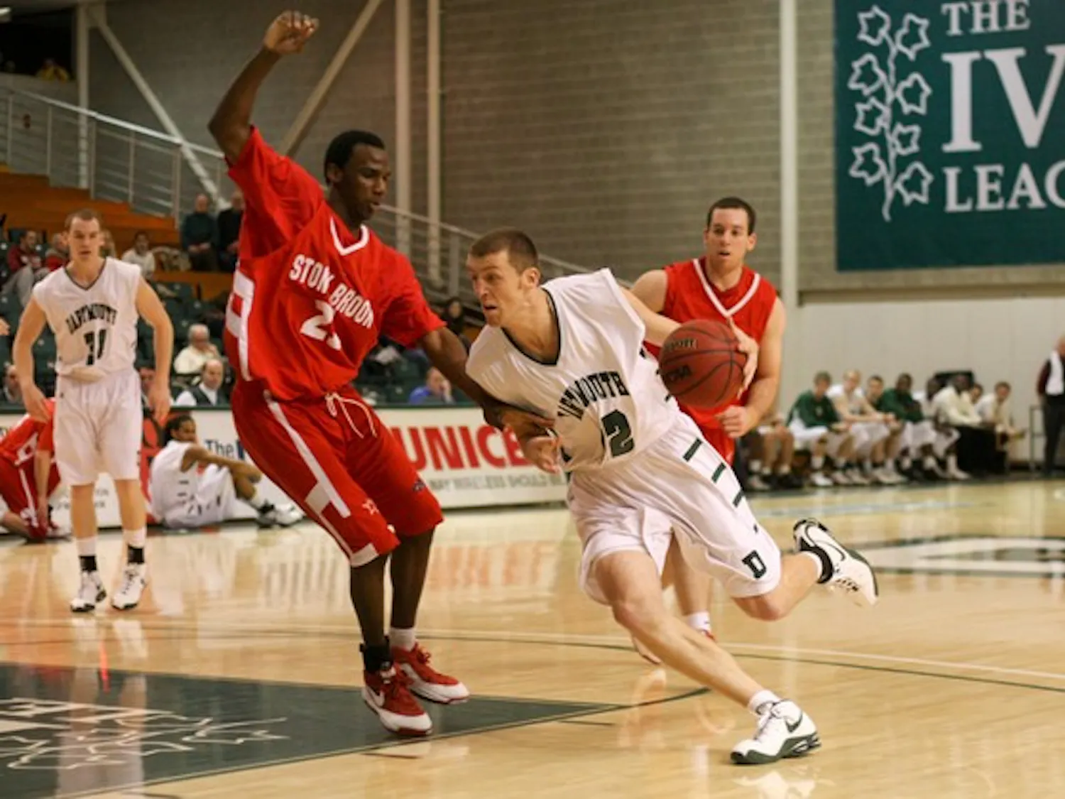 04.30.10.sports.basketball_ zach ingbretsen