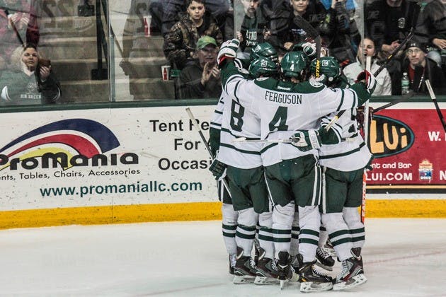 5.16.13.sports.hockeyhuddle