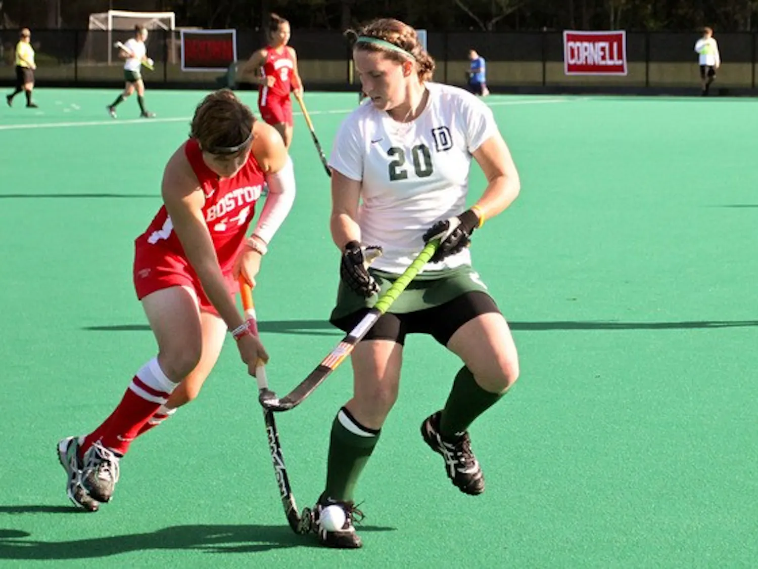 10.10.11.sports.fhockey3