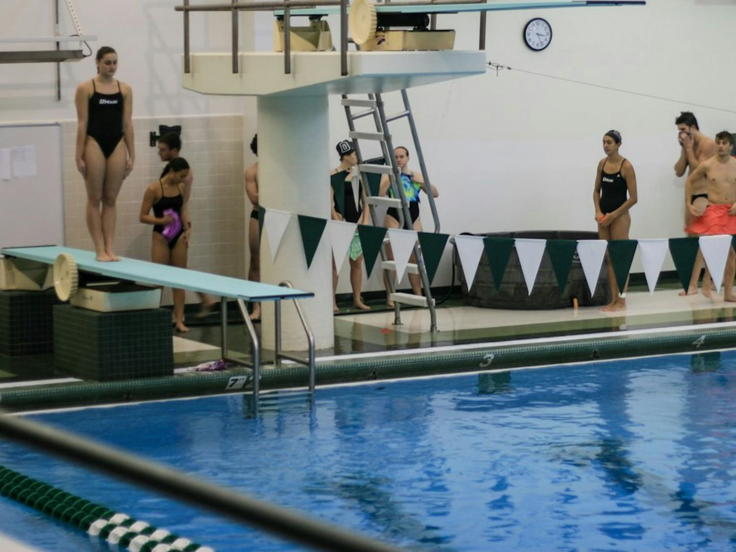 Along with the diving competition, this year’s Dartmouth Invitational also featured a strong performance by AnnClaire MacArt ’18, who broke the record for the 1,650-yard freestyle.